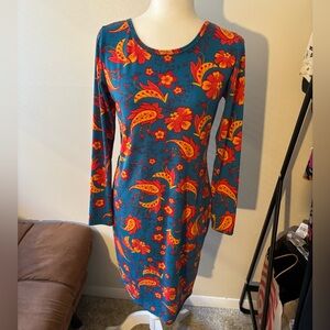 LuLaRoe Blue and Red Floral Long Sleeve Dress